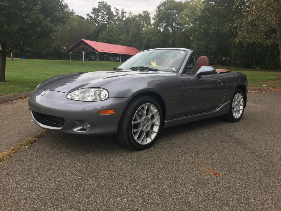 2002 Mazda NB MX-5 Miata - Image 3 of 31