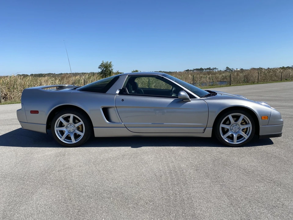 2004 Acura NA2 NSX - Image 18 of 31