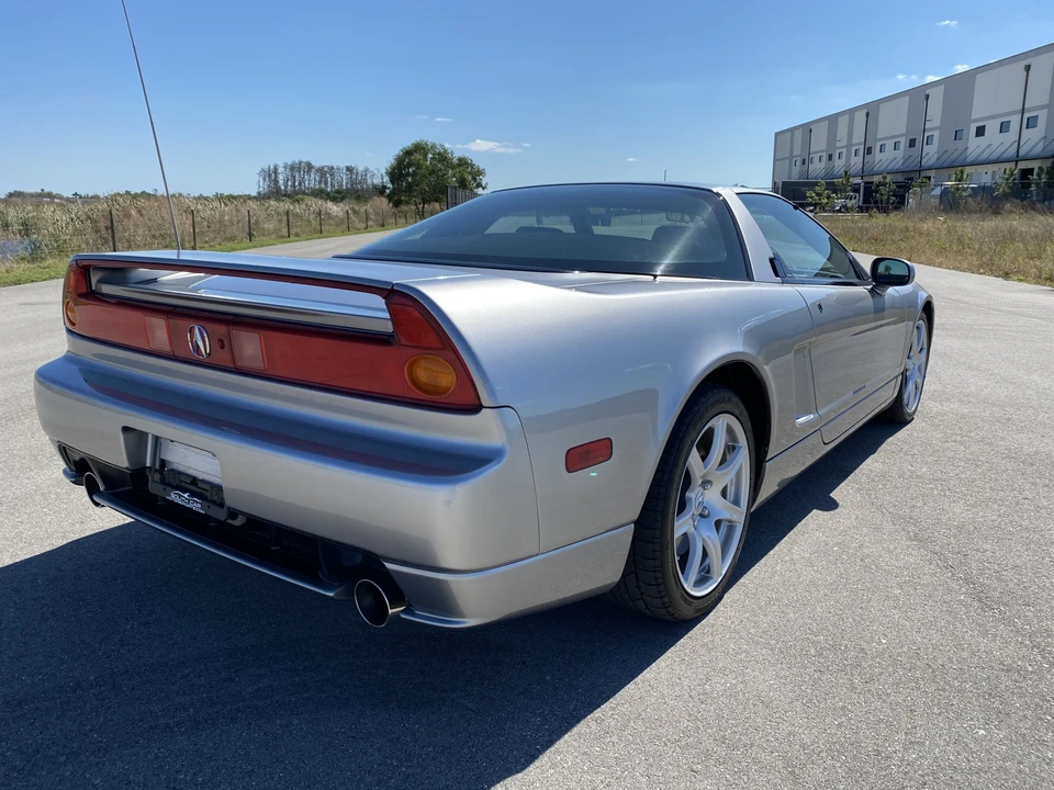 2004 Acura NA2 NSX - Image 15 of 31