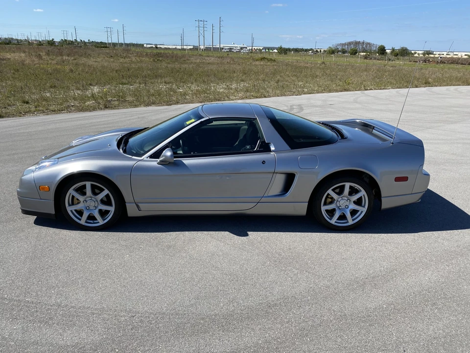 2004 Acura NA2 NSX - Image 5 of 31