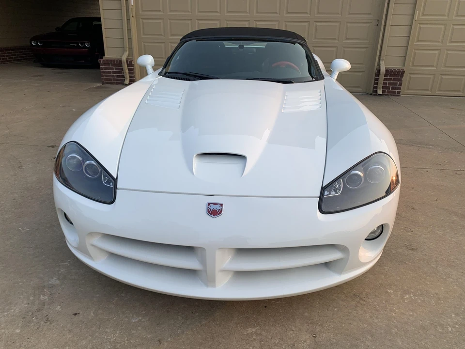 2004 Dodge Viper 3rd Gen - Image 18 of 31