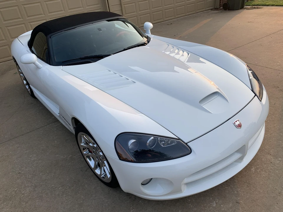 2004 Dodge Viper 3rd Gen - Image 17 of 31