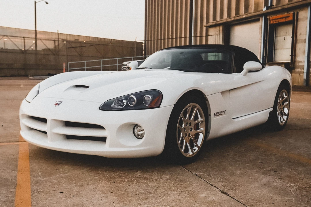 2004 Dodge Viper 3rd Gen - Image 8 of 31