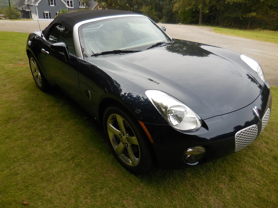 2006 Pontiac Solstice - Image 10 of 31