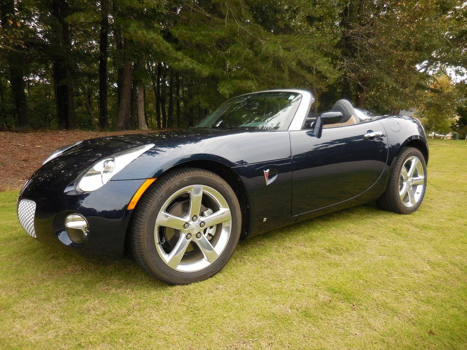 2006 Pontiac Solstice - Image 3 of 31