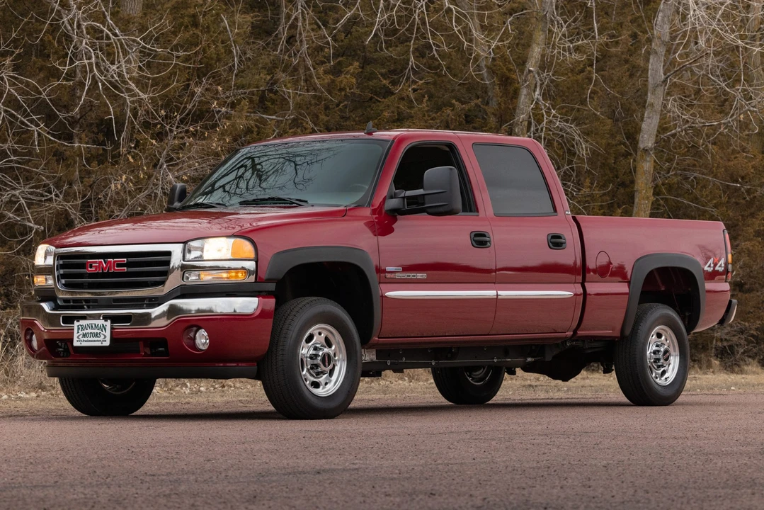 2007 GMC Sierra Heavy Duty 2nd Gen - Image 3 of 31