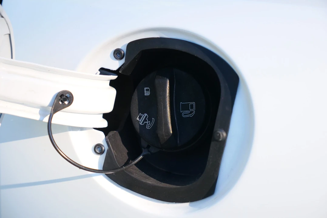2007 Pontiac Solstice GXP - Image 28 of 31
