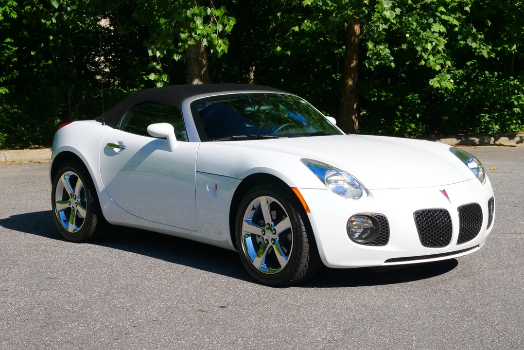 2007 Pontiac Solstice GXP - Image 14 of 31