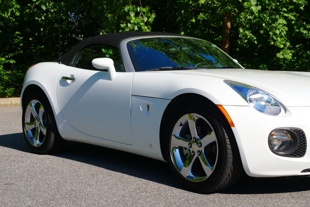 2007 Pontiac Solstice GXP - Image 20 of 31