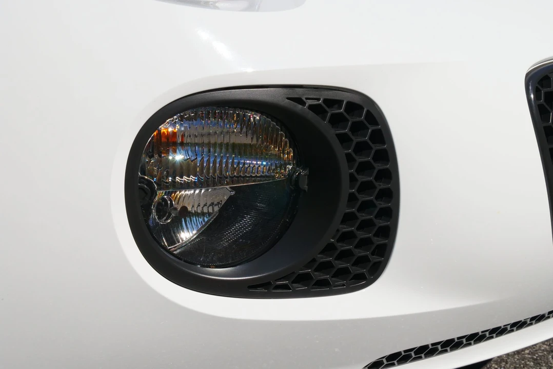 2007 Pontiac Solstice GXP - Image 24 of 31