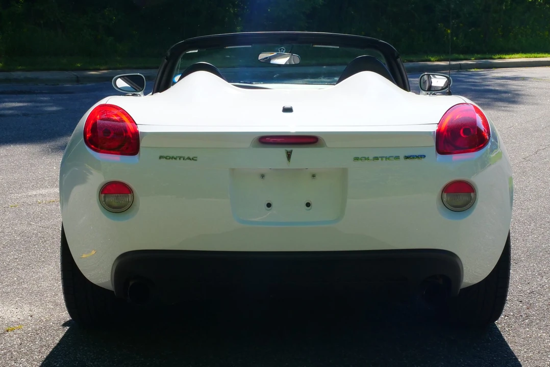 2007 Pontiac Solstice GXP - Image 8 of 31