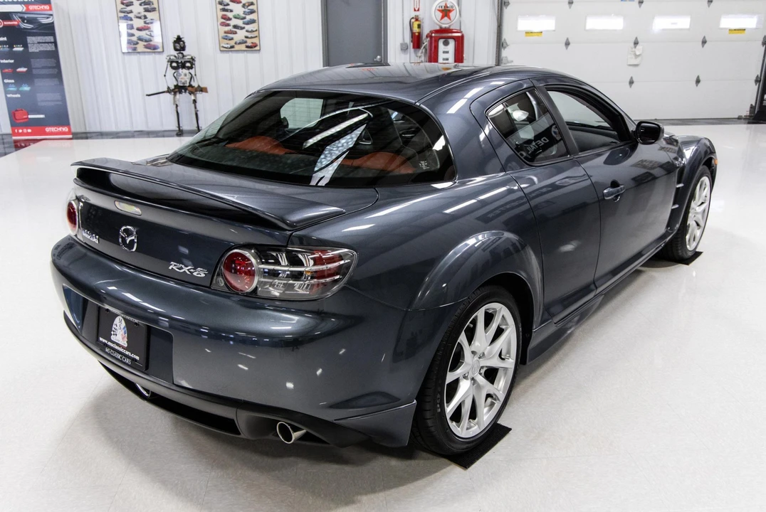 2008 Mazda RX-8 1st Gen - Image 30 of 31