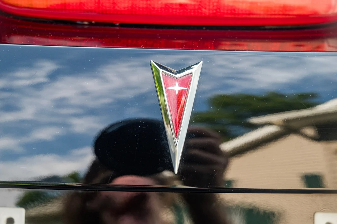 2009 Pontiac Solstice GXP - Image 19 of 31