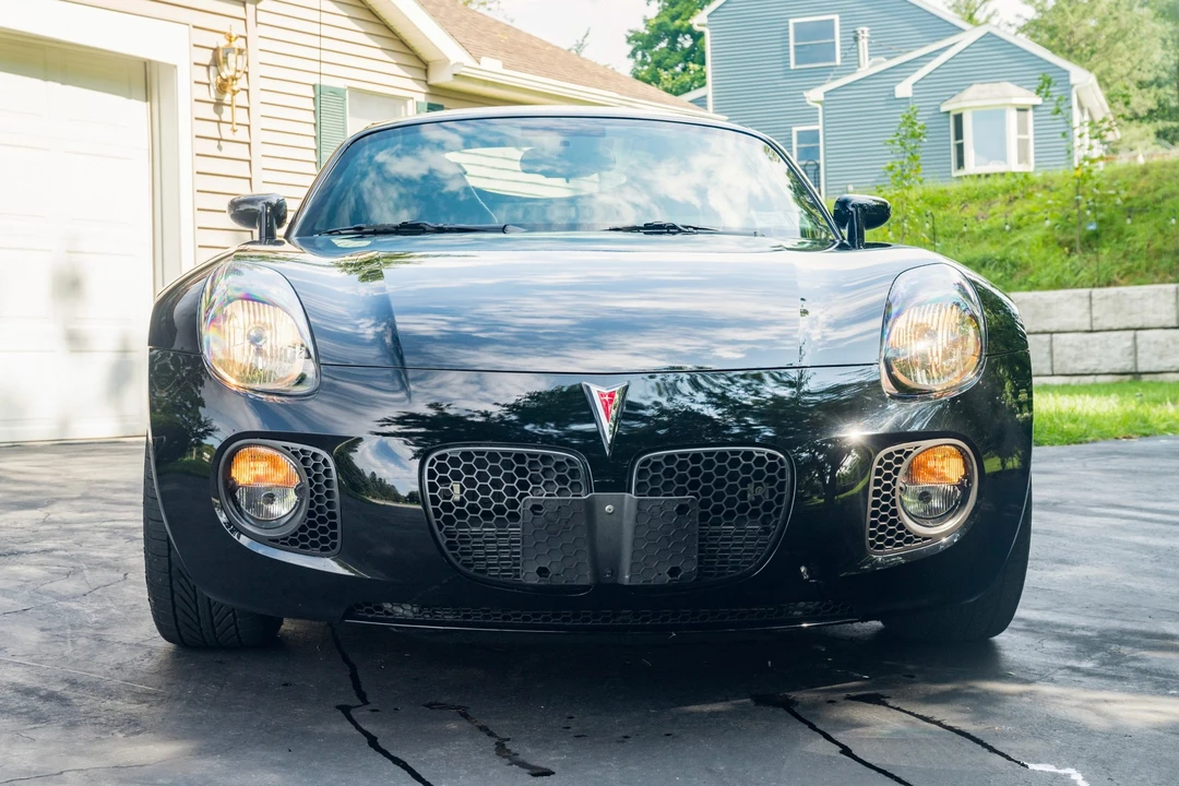 2009 Pontiac Solstice GXP - Image 9 of 31