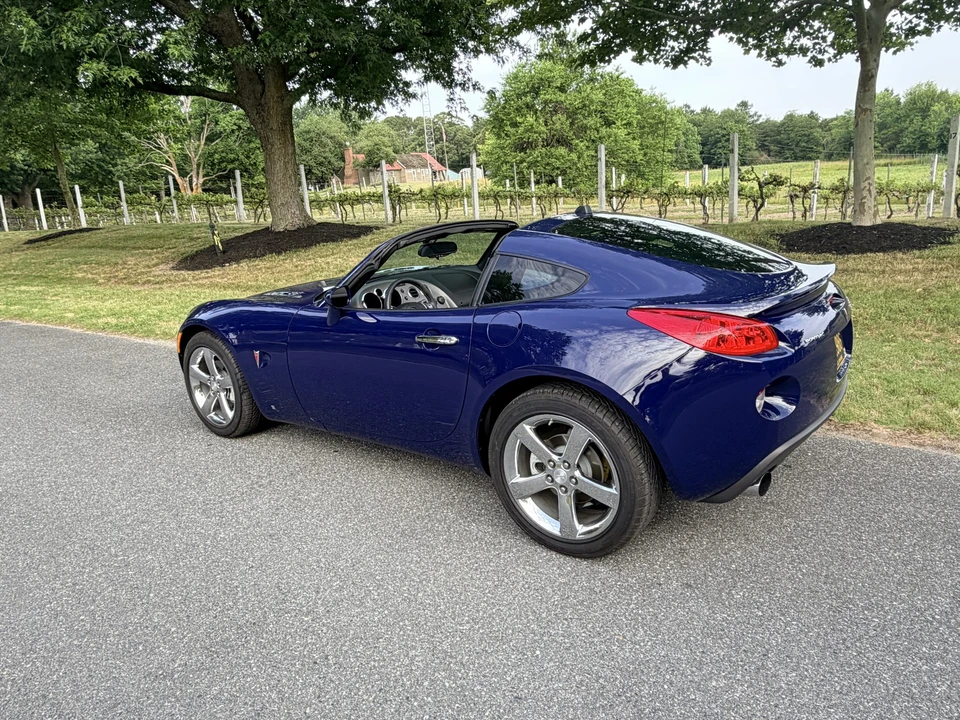 2009 Pontiac Solstice GXP - Image 21 of 31
