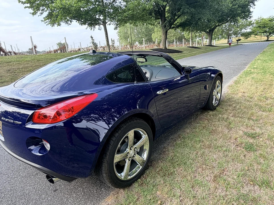 2009 Pontiac Solstice GXP - Image 20 of 31