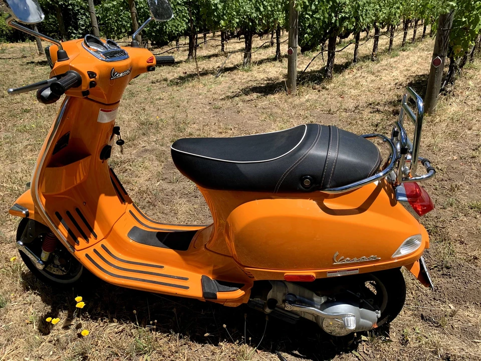 2009 Vespa Sei & PX & ET & LX & GT - Image 11 of 31