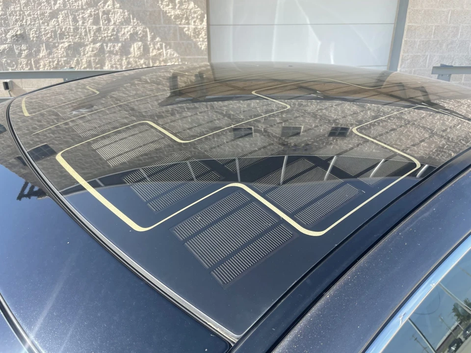 2012 Fisker Karma - Image 31 of 31