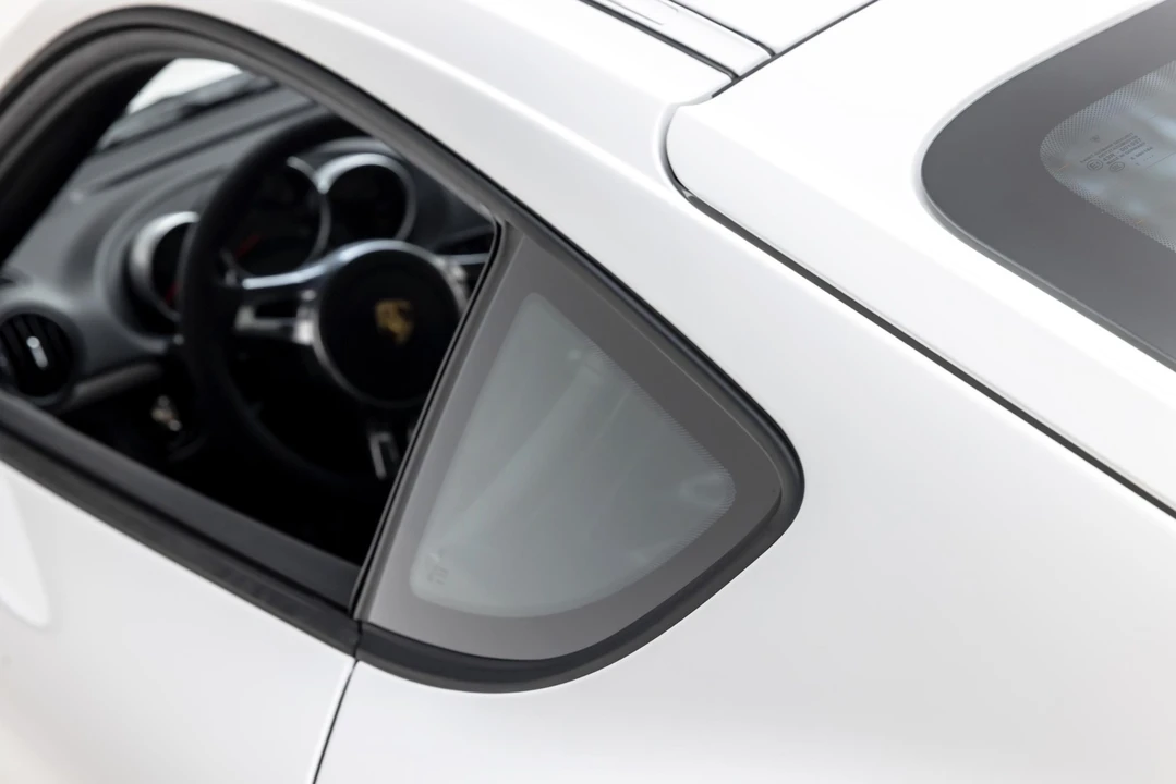 2012 Porsche 987 Cayman R - Image 26 of 31