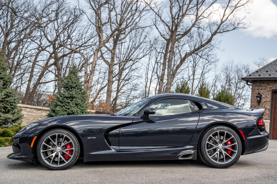 2013 Dodge Viper 5th Gen - Image 17 of 31