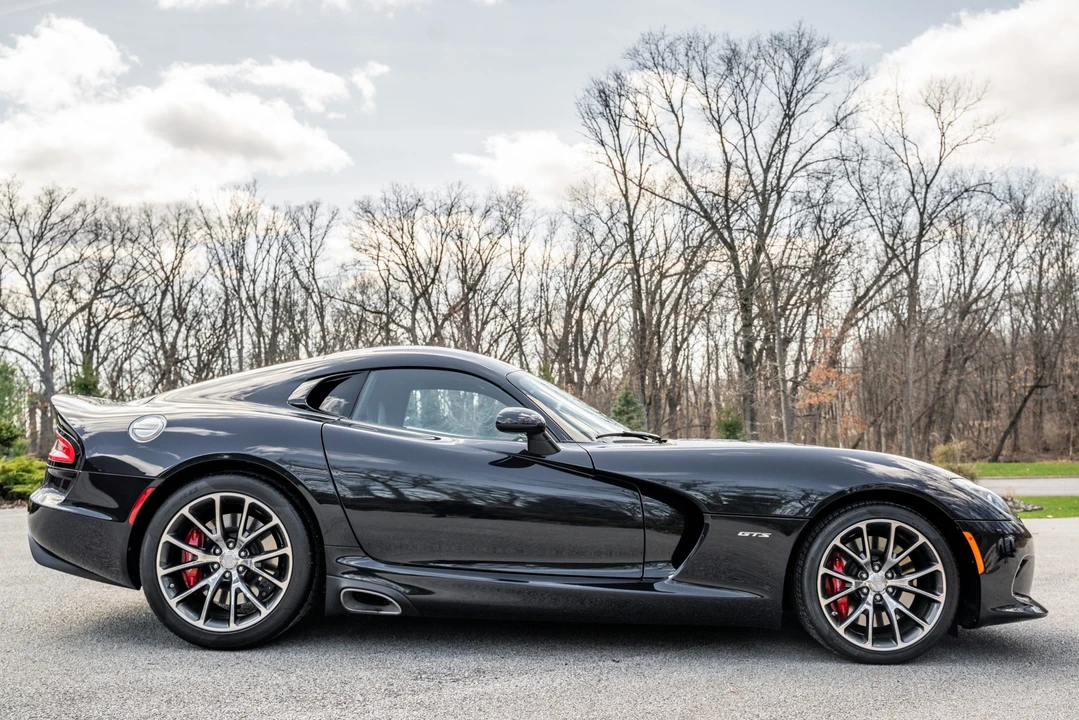 2013 Dodge Viper 5th Gen - Image 11 of 31