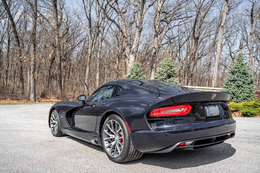 2013 Dodge Viper 5th Gen - Image 16 of 31