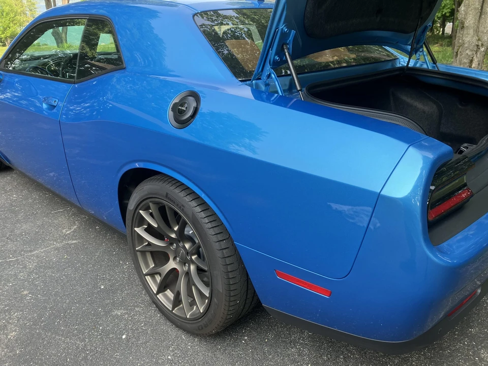2016 Dodge Challenger SRT Hellcat 3rd Gen - Image 25 of 31