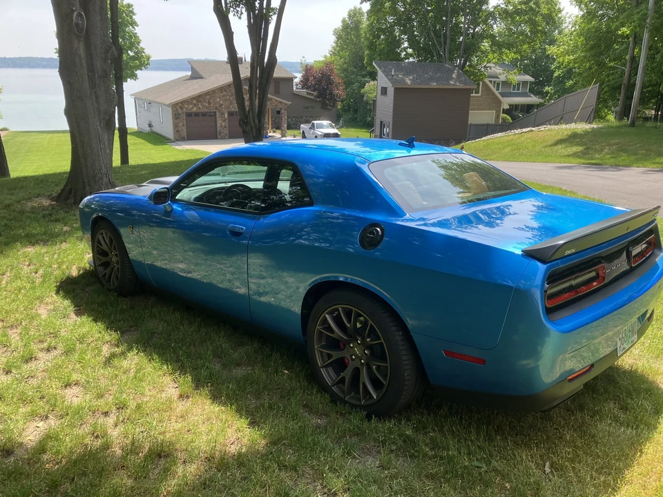 2016 Dodge Challenger SRT Hellcat 3rd Gen - Image 24 of 31
