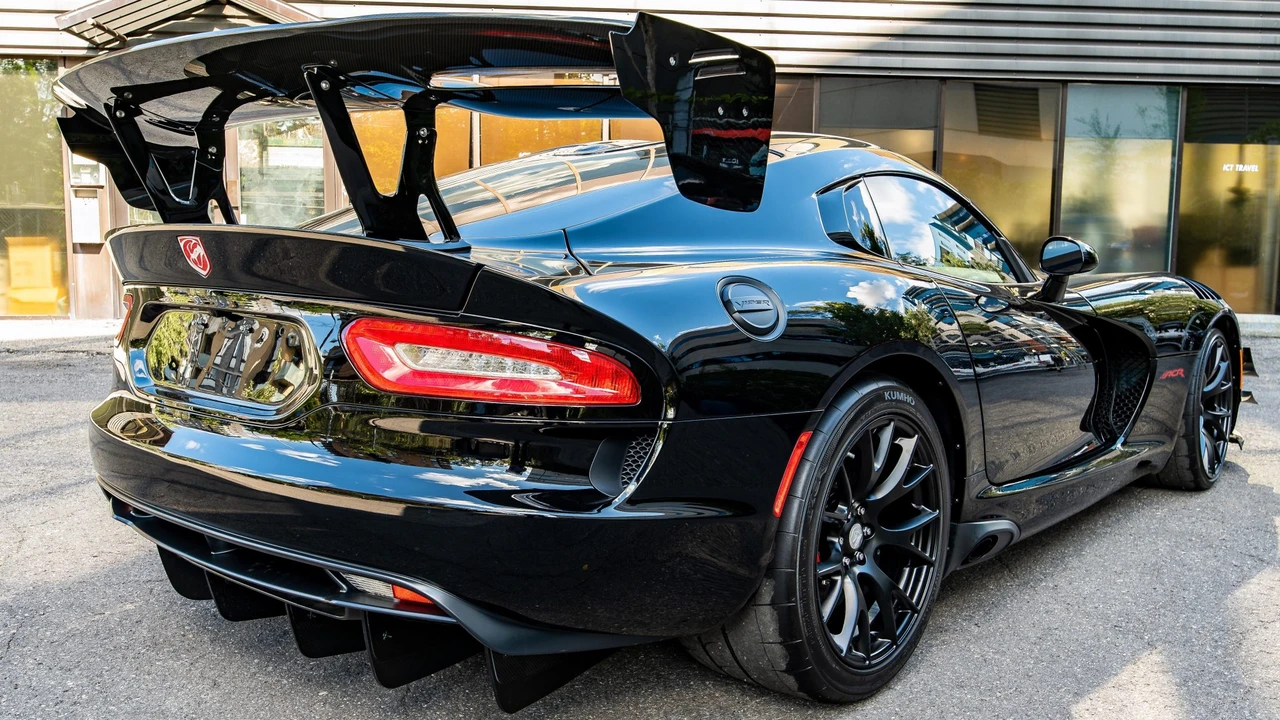 2016 Dodge Viper ACR 5th Gen - Image 30 of 31