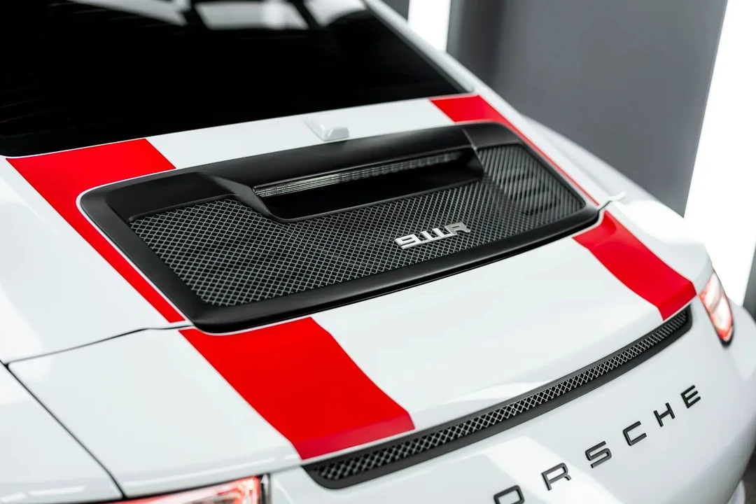 2016 Porsche 991 R - Image 25 of 31