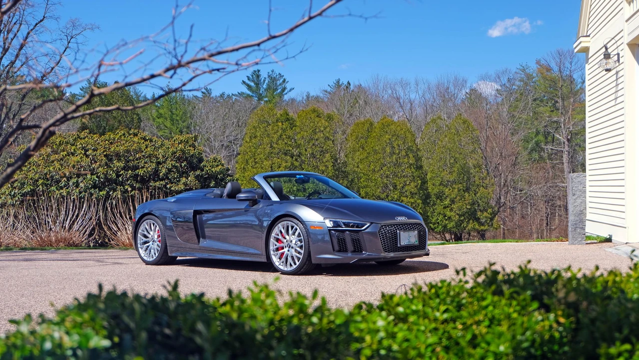 2017 Audi 4S R8 - Image 31 of 31