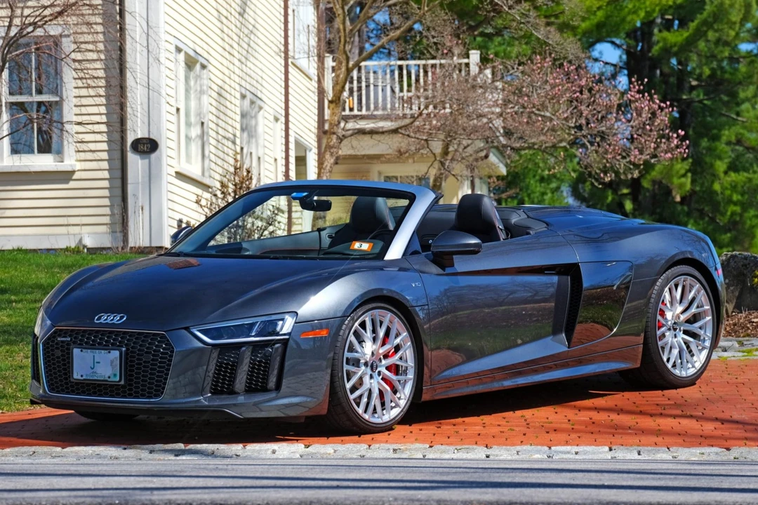 2017 Audi 4S R8 - Image 22 of 31