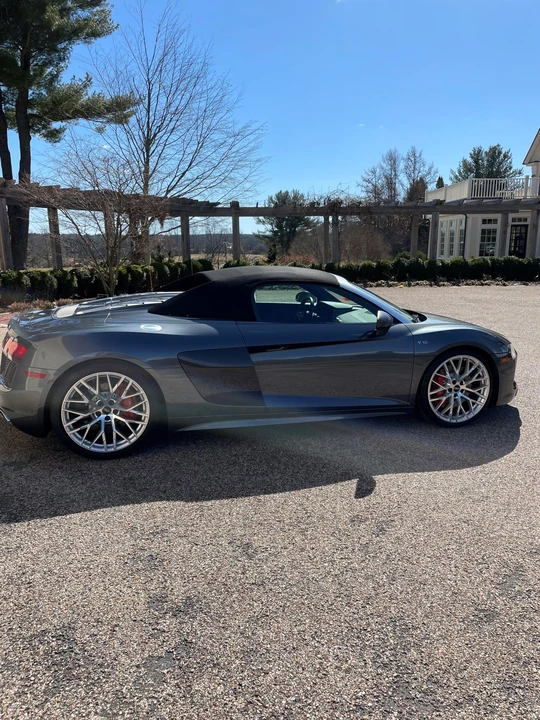 2017 Audi 4S R8 - Image 16 of 31