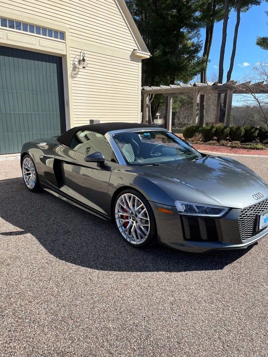 2017 Audi 4S R8 - Image 18 of 31