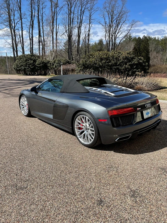 2017 Audi 4S R8 - Image 9 of 31