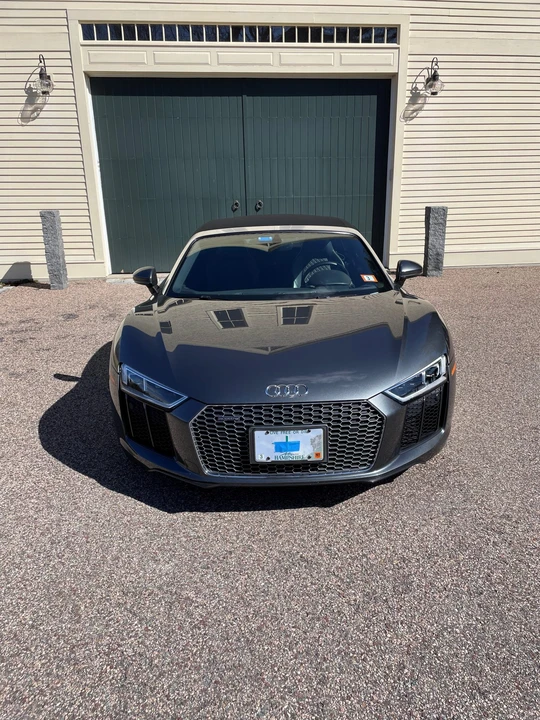 2017 Audi 4S R8 - Image 20 of 31