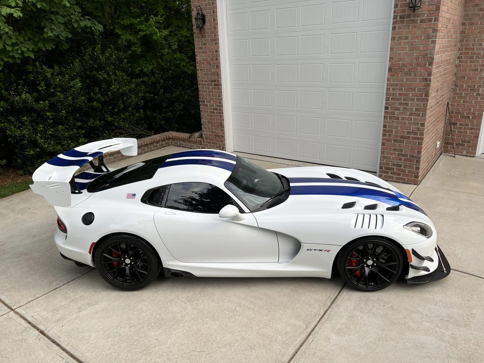 2017 Dodge Viper ACR 5th Gen - Image 22 of 31