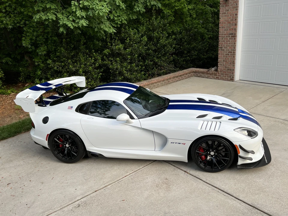 2017 Dodge Viper ACR 5th Gen - Image 26 of 31