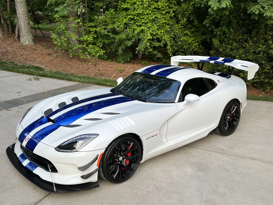 2017 Dodge Viper ACR 5th Gen - Image 10 of 31