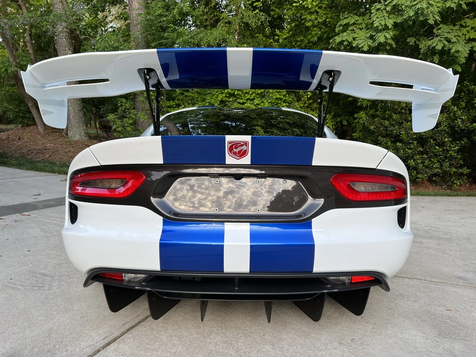 2017 Dodge Viper ACR 5th Gen - Image 15 of 31