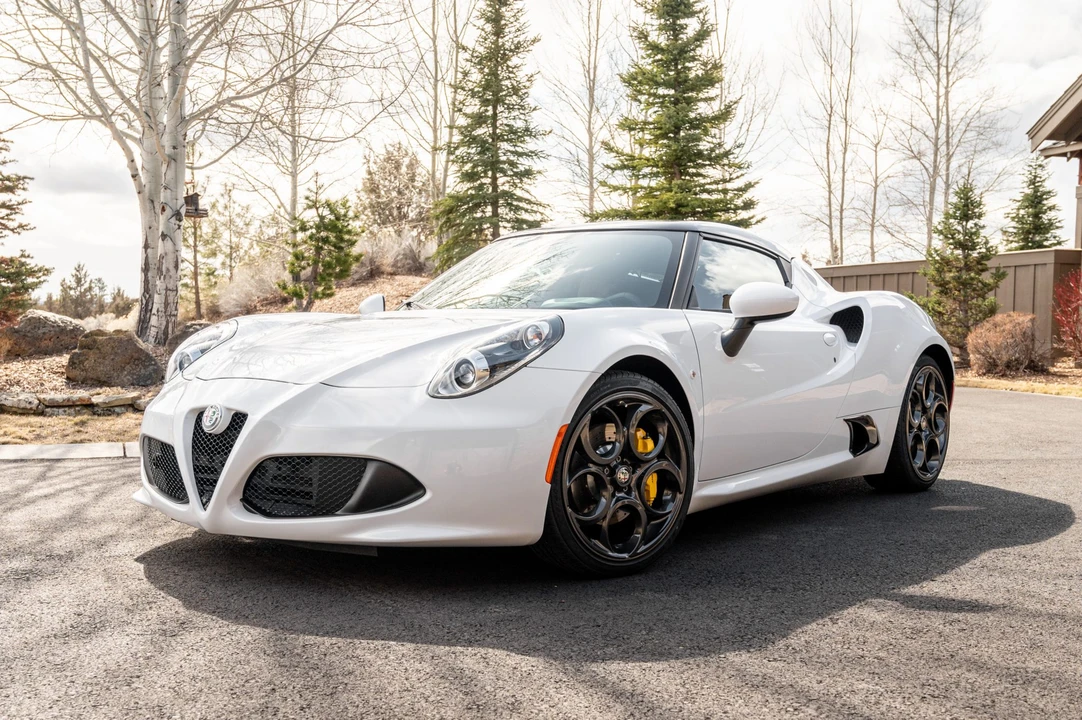 2018 Alfa Romeo 4C Coupe - Image 9 of 31
