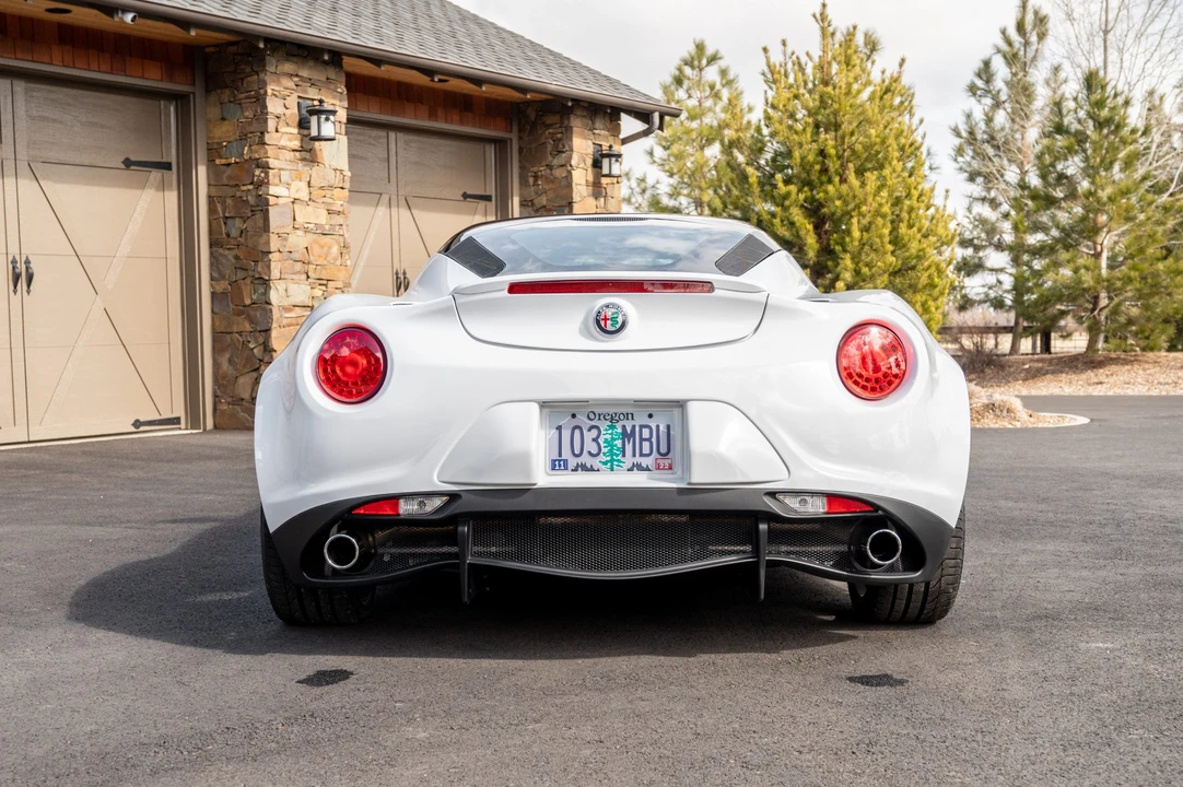 2018 Alfa Romeo 4C Coupe - Image 13 of 31