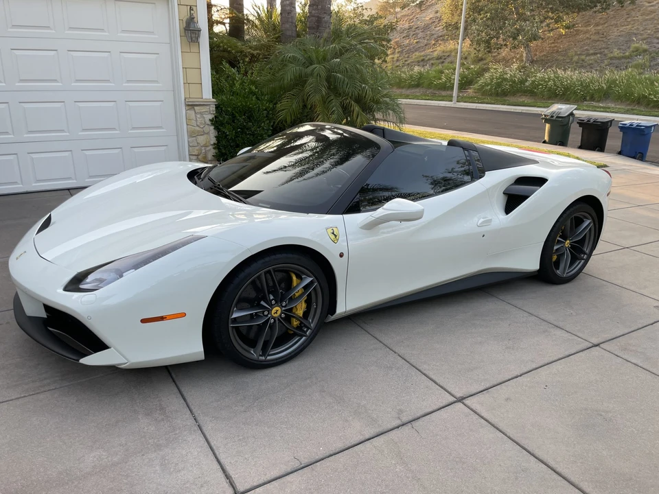 2018 Ferrari 488 Spider - Image 5 of 31