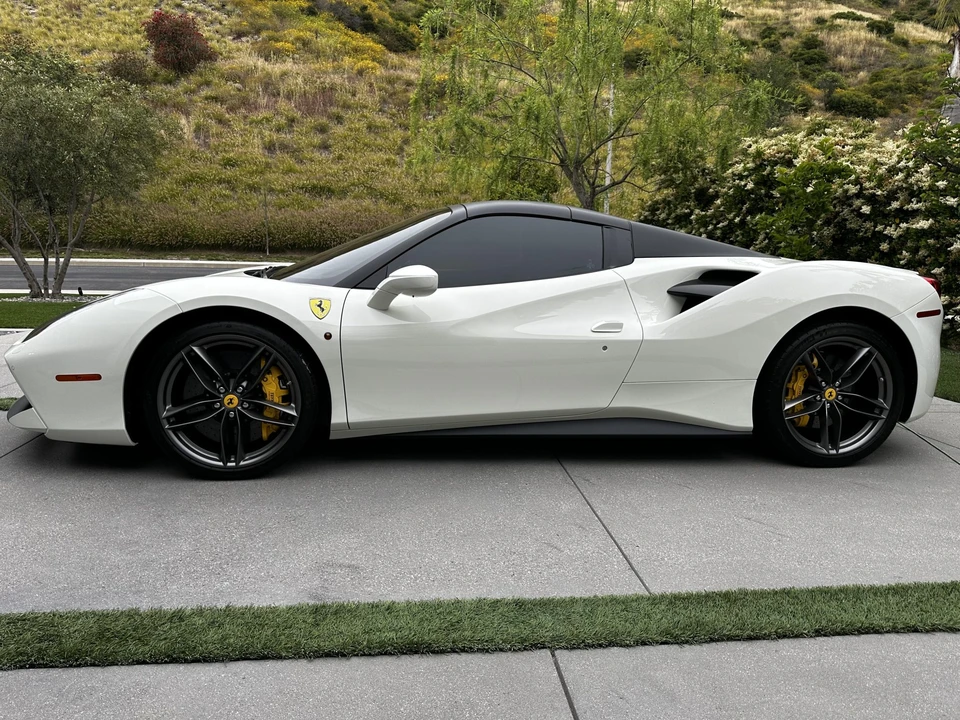 2018 Ferrari 488 Spider - Image 6 of 31