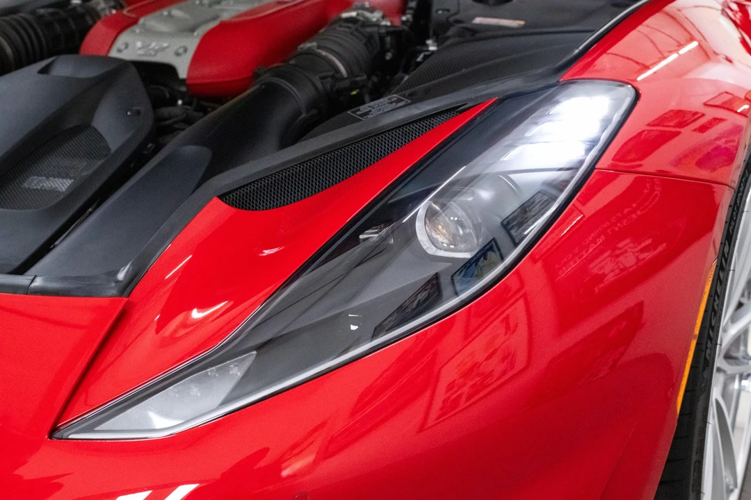 2018 Ferrari 812 Superfast - Image 12 of 31