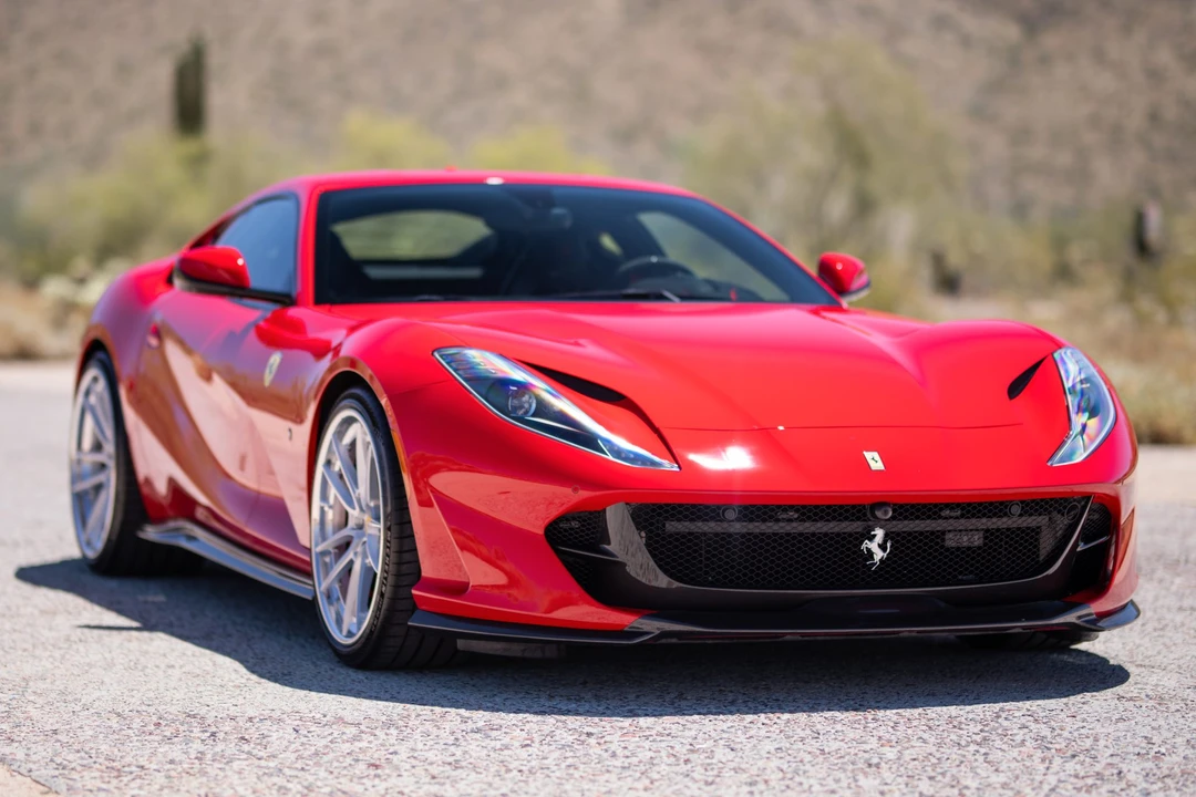 2018 Ferrari 812 Superfast - Image 5 of 31