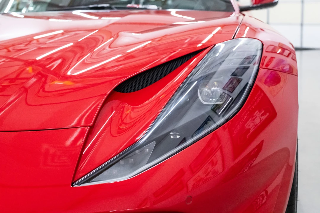 2018 Ferrari 812 Superfast - Image 11 of 31