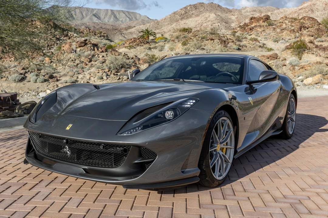 2018 Ferrari 812 Superfast - Image 2 of 31