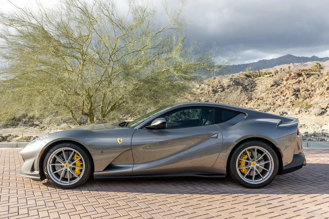 2018 Ferrari 812 Superfast - Image 9 of 31