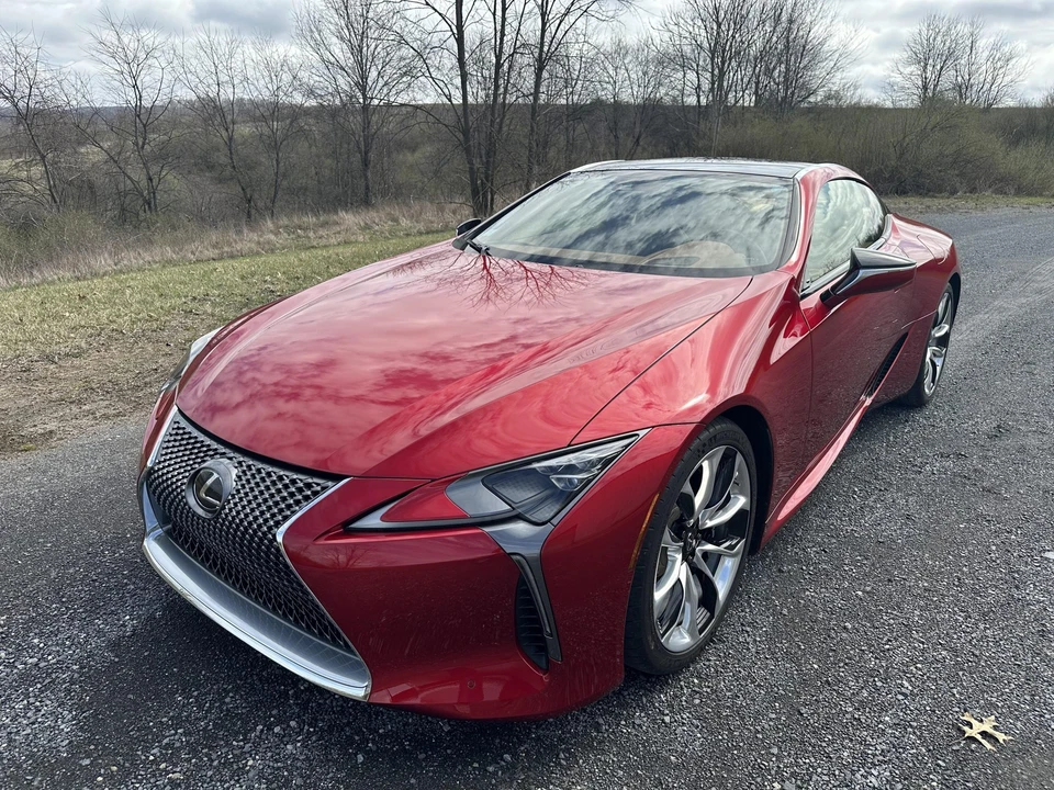 2018 Lexus LC - Image 3 of 31